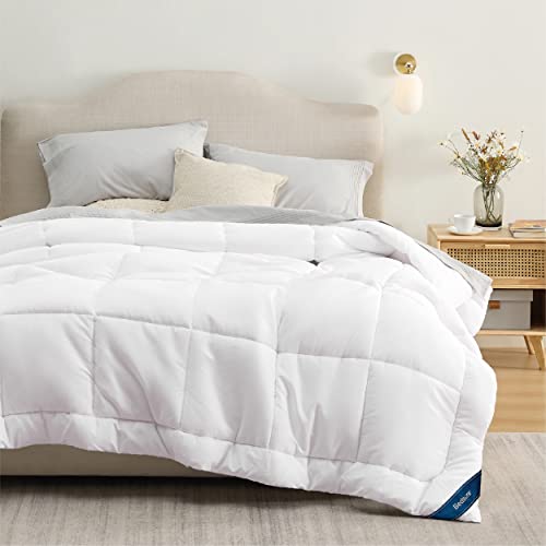 Bedsure White Queen Comforter - All Season 100 Deals